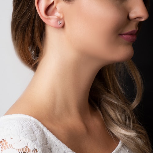 Kolczyki trójkąty Savicki: złote, diamenty